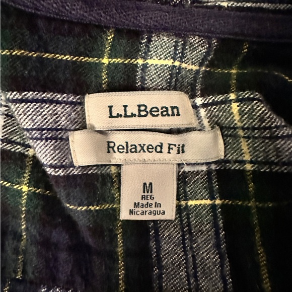 L.L. Bean Relaxed Fit Zip Up Flannel - Picture 6 of 7